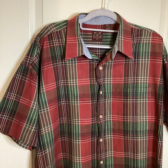 Haggar Casuals Men's Button Down Red Green Plaid Short Shirt Size XL Casual Work - Picture 2 of 7